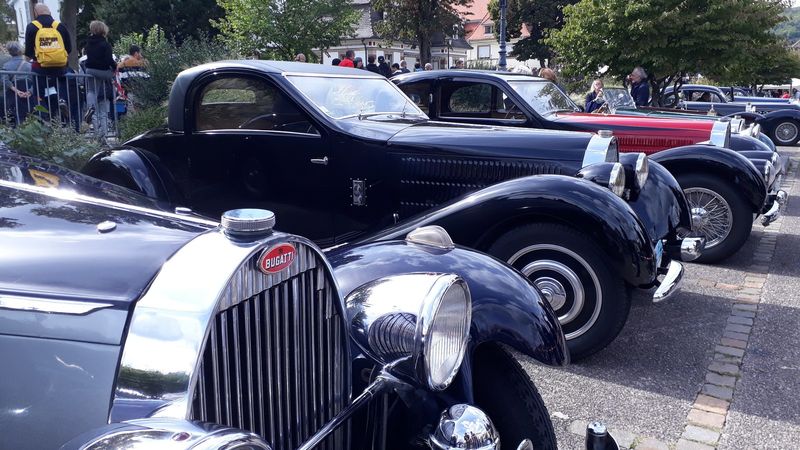 27-2, 2022 the revue, Festival Bugatti Bugatti Molsheim